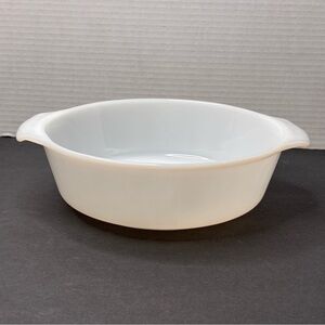 Anchor Hocking Fire King 1.5 Quart Double Handled Casserole Dish Milk Glass #437